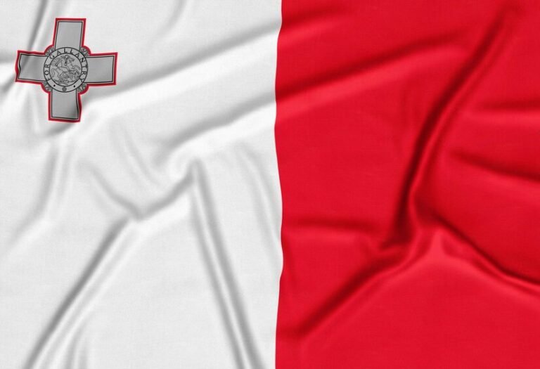 Maltese Citizenship vs. Permanent Residency 36 permanent residency
