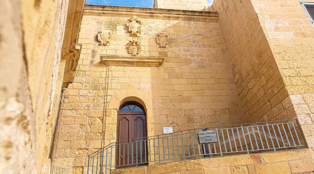 Cittadella Vieille prison 1536x855.jpg.pagespeed.ce .Qt 0uXcTfd