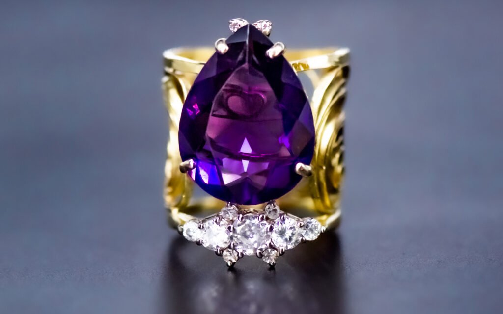 In den Händen von Tara Lois: Wo die Erinnerung zum Schmuck wird 13 DSC0331 2