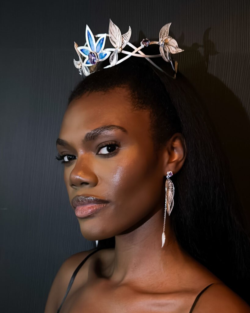 In den Händen von Tara Lois: Wo die Erinnerung zum Schmuck wird 6 IMG 3343 2